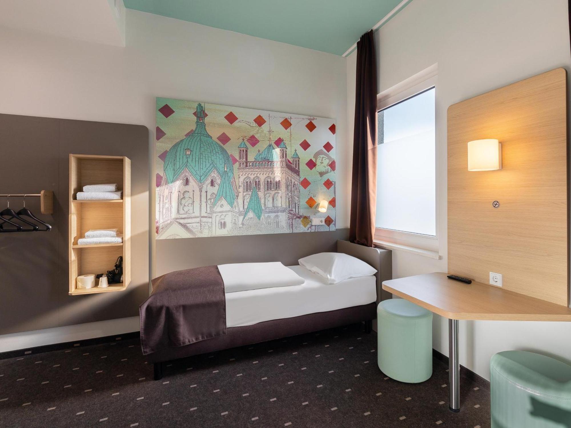 B&B Hotel Neuss Отель Нойс